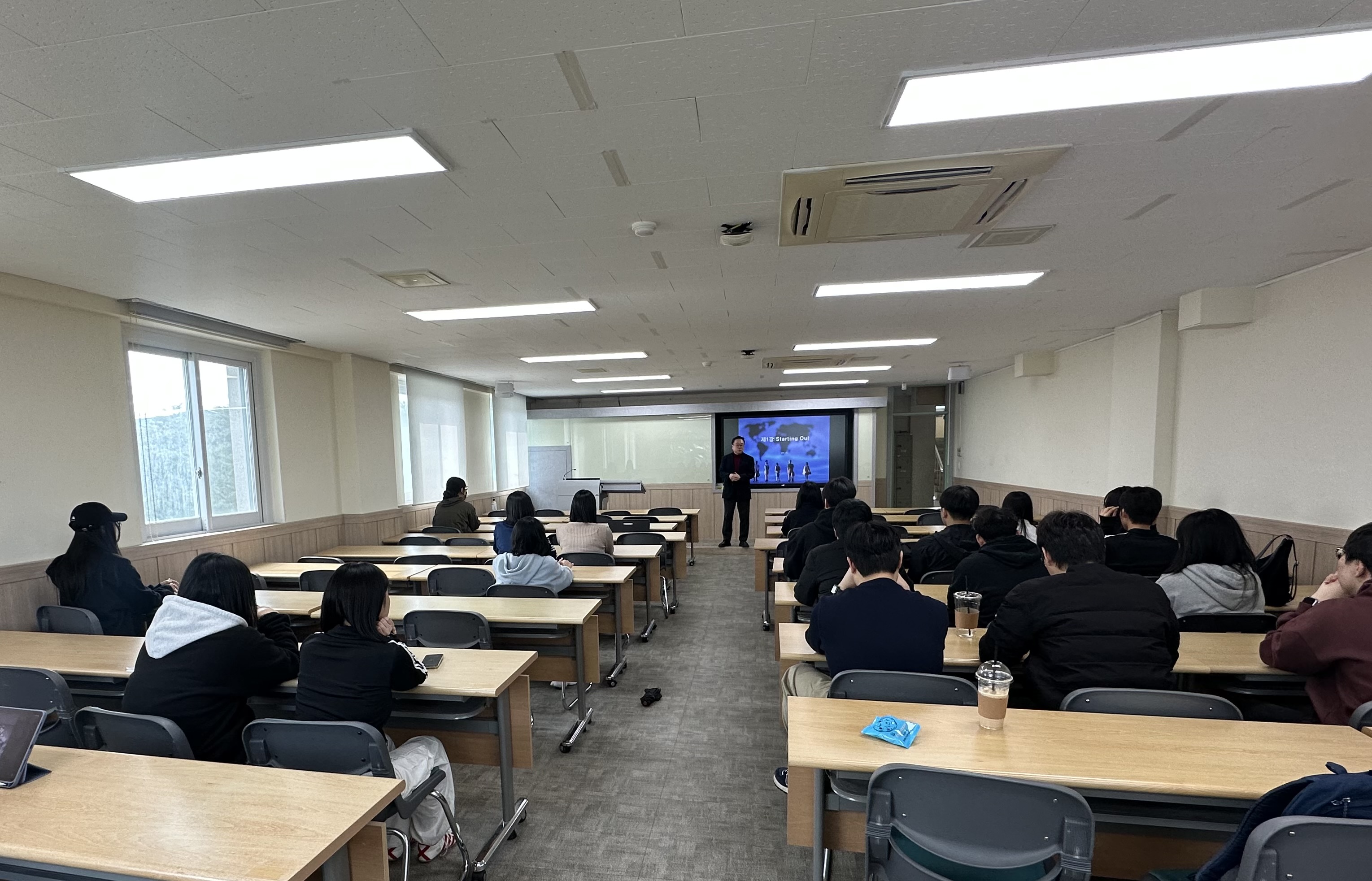 [2025.04.10] 행정학전공 맞춤형 전공특화 학습법 특강 대표이미지